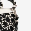 Cubo lindo floral black bag Caroline De Marchi