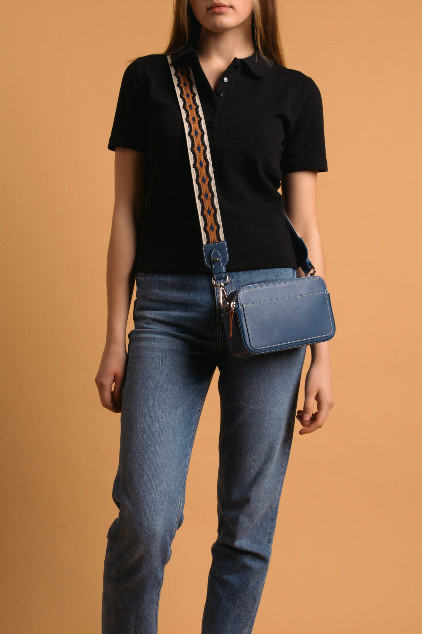 Bart blue bag Caroline De Marchi