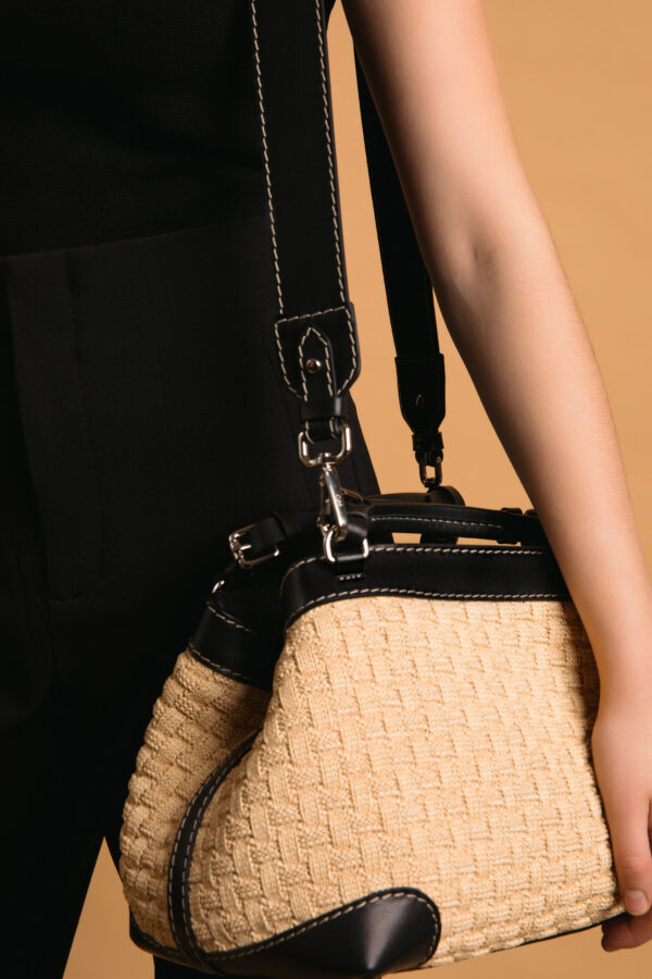 Cubo Demeter raffia bag Caroline De Marchi