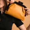 Joy clutch Caroline De Marchi