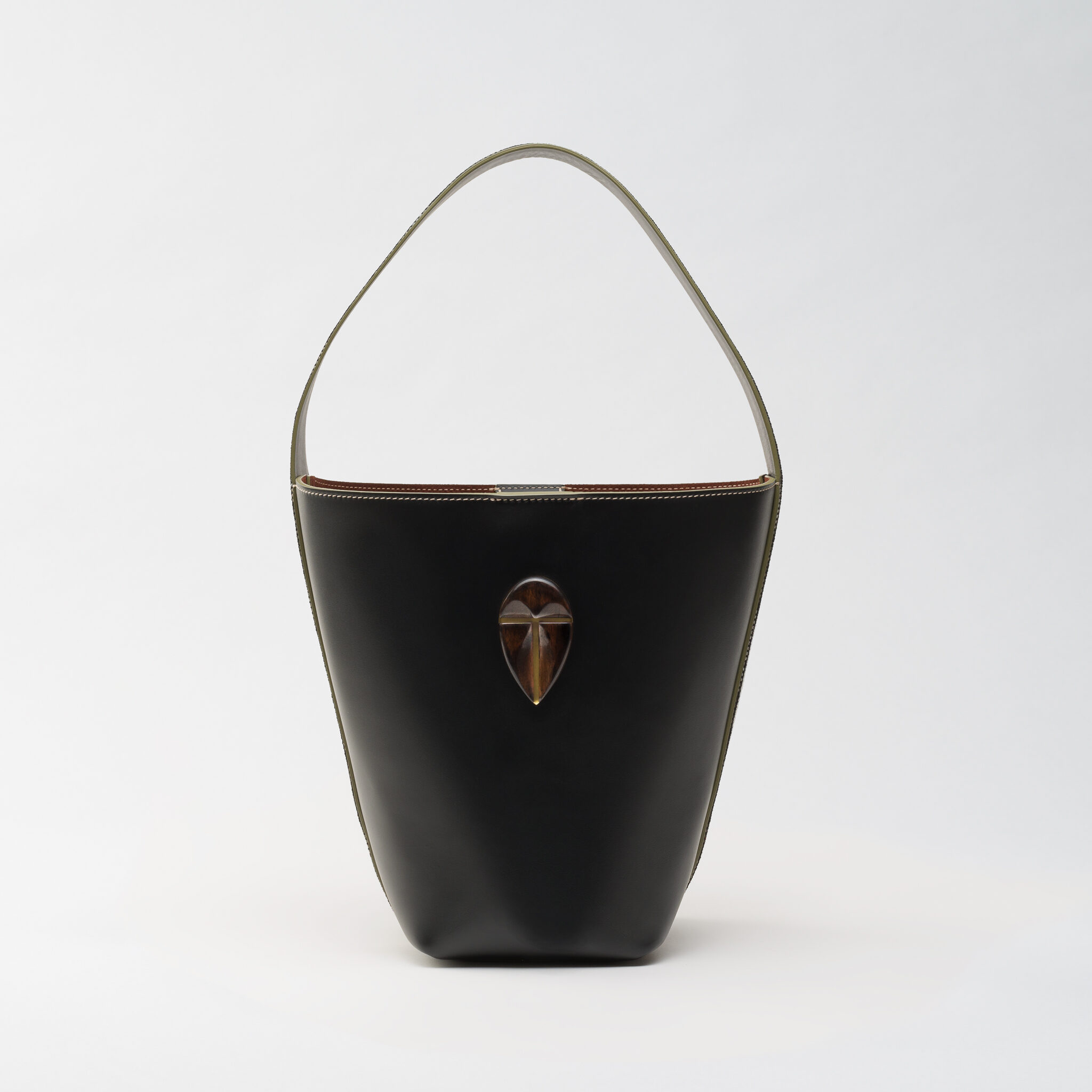 Babi Aredhel mini black bag Caroline De Marchi