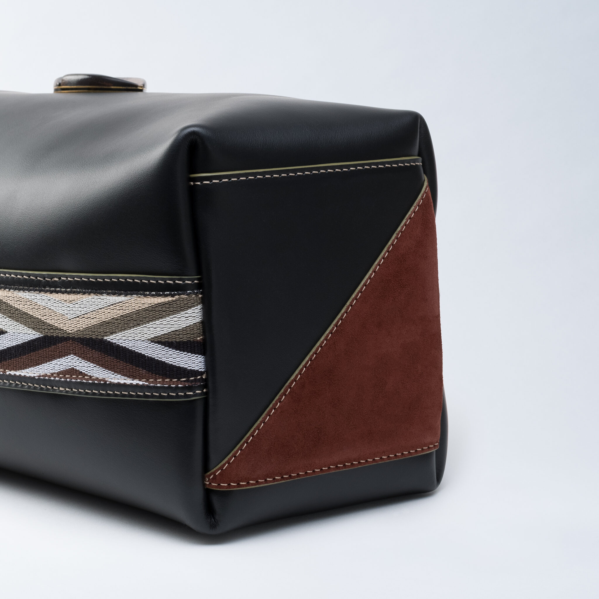 Babi Aredhel mini black bag Caroline De Marchi