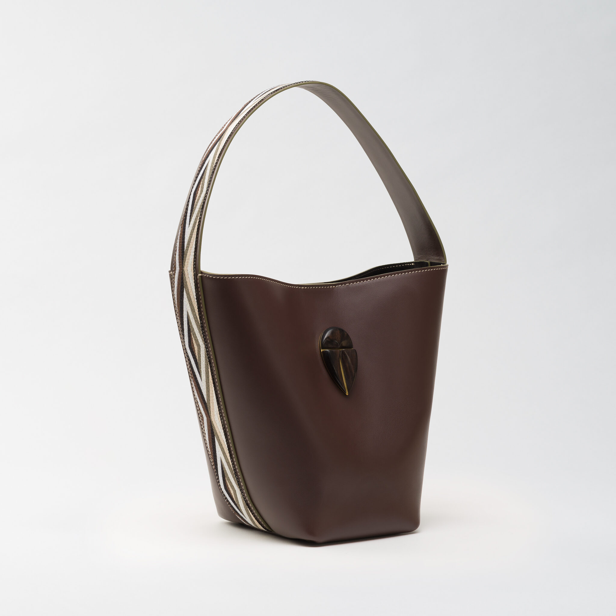 Babi Oröme mini brown bag Caroline De Marchi