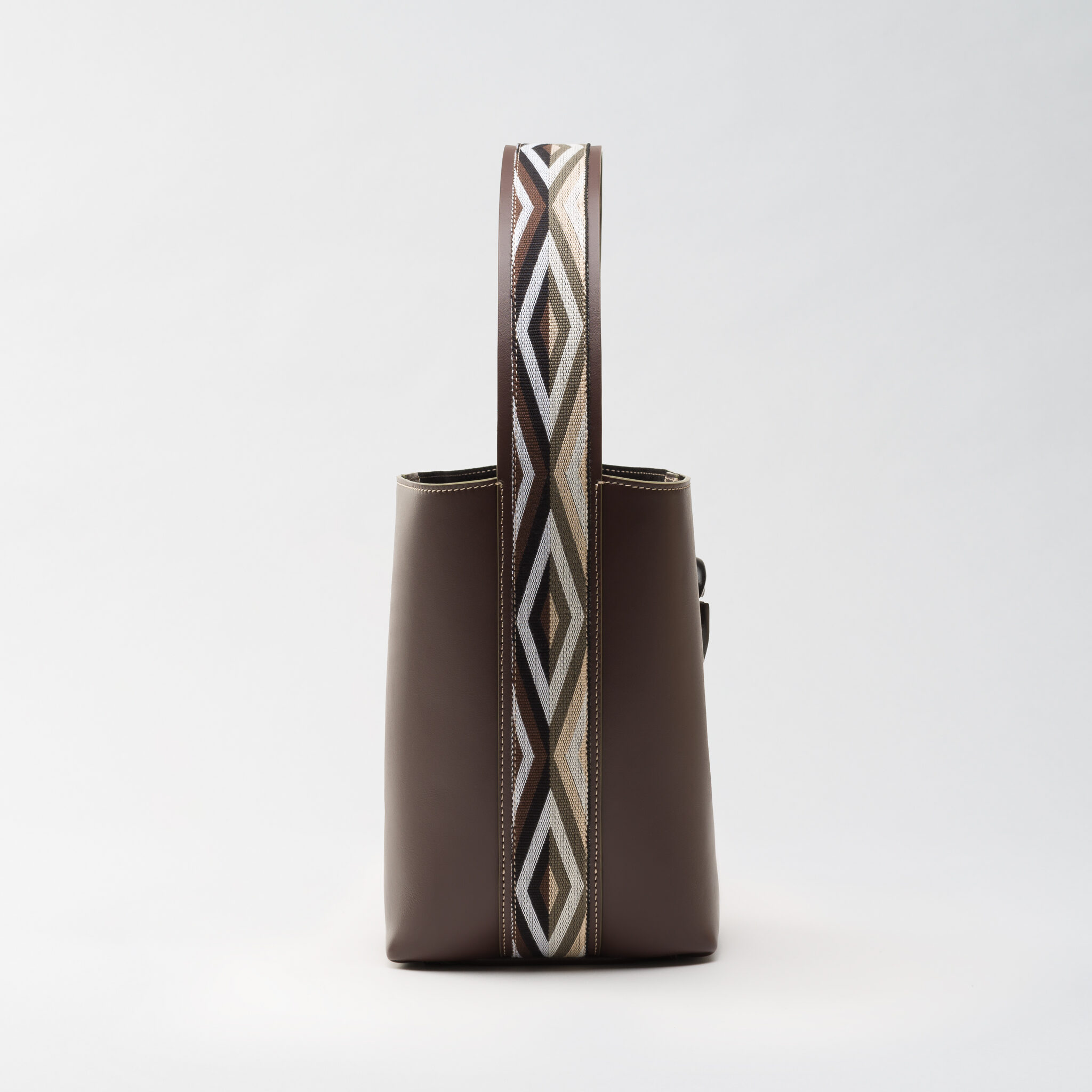 Babi Oröme mini brown bag Caroline De Marchi