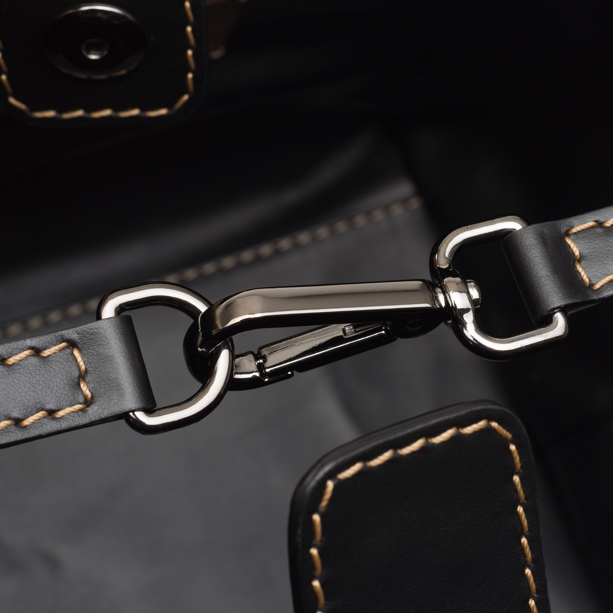 Cubo Amlach medium bag gold denim Caroline De Marchi