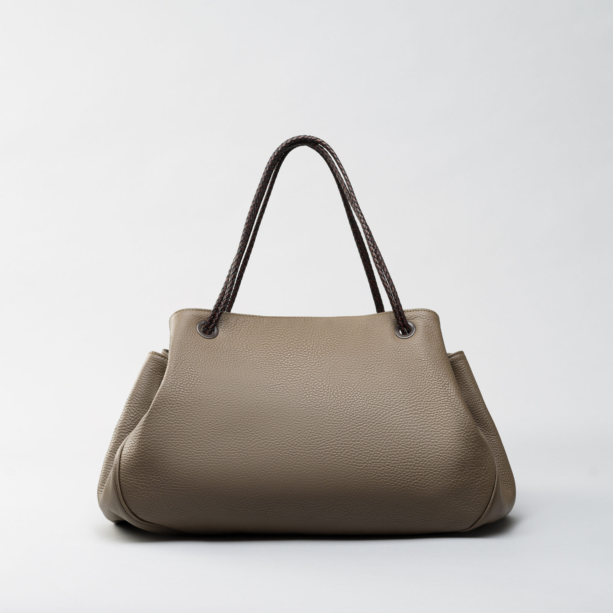 Lori Sindar grey beige leather bag Caroline De Marchi