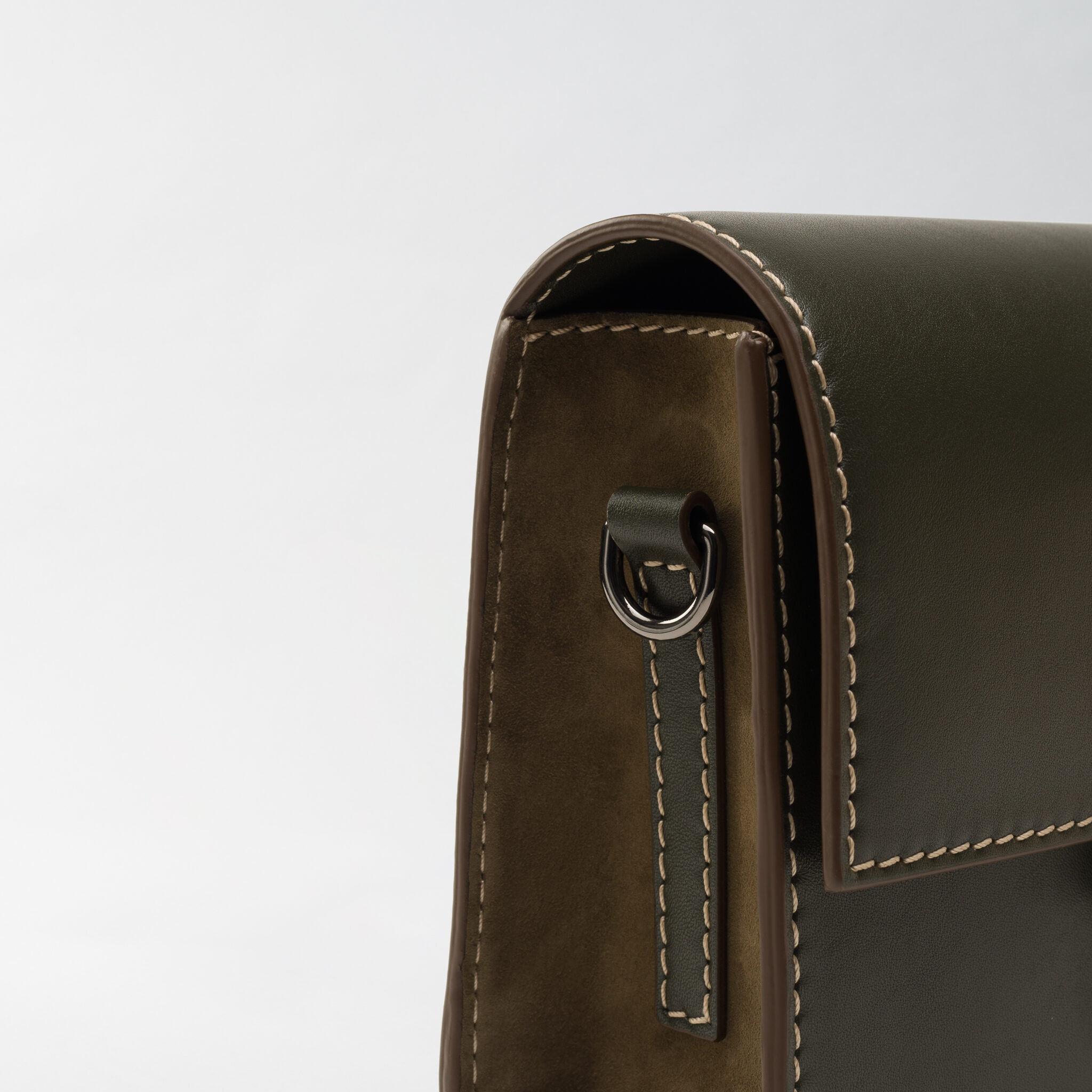 Reka Silva medium bag green Caroline De Marchi