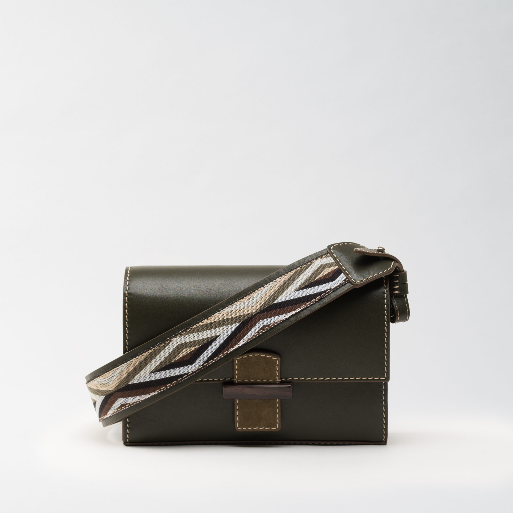 Reka Silva medium bag green Caroline De Marchi