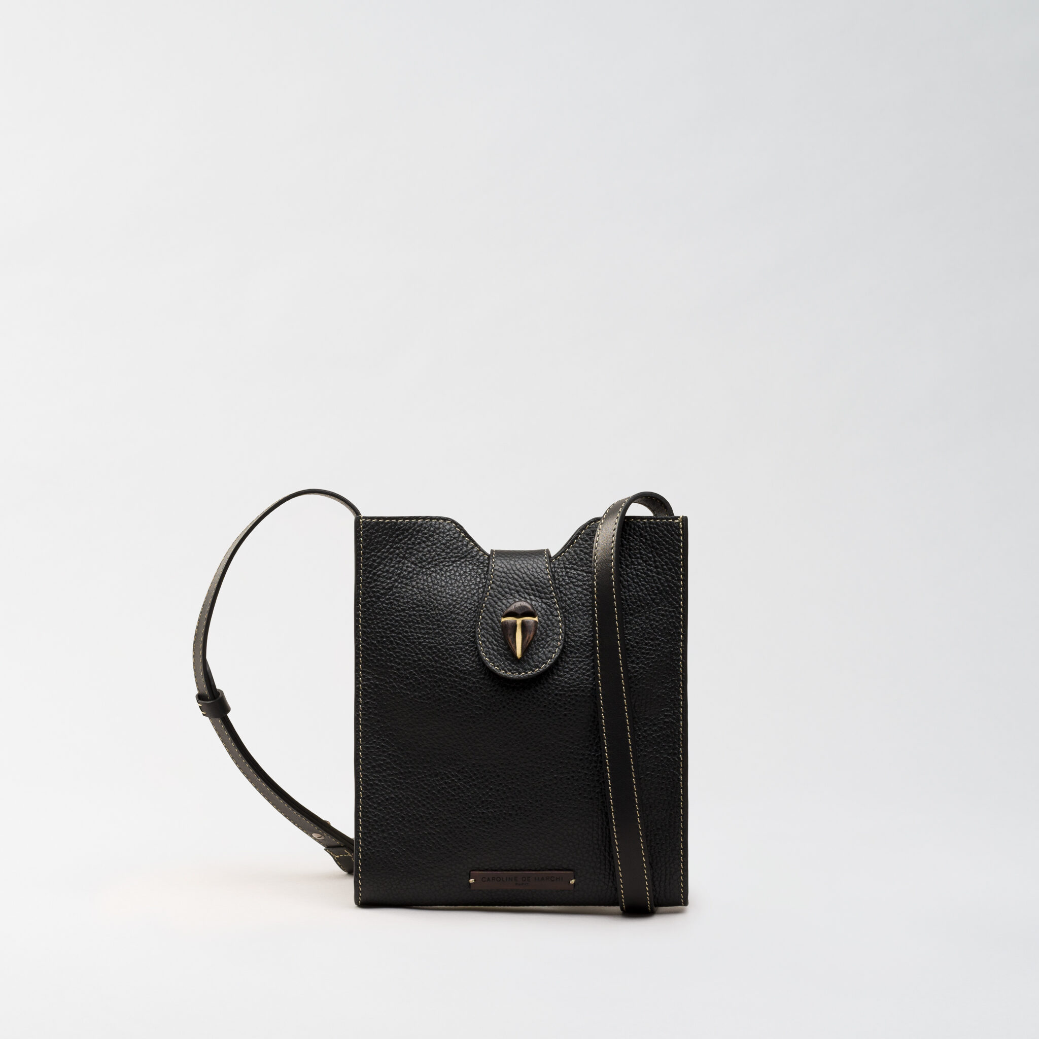 Raph Indis black leather bag Caroline De Marchi