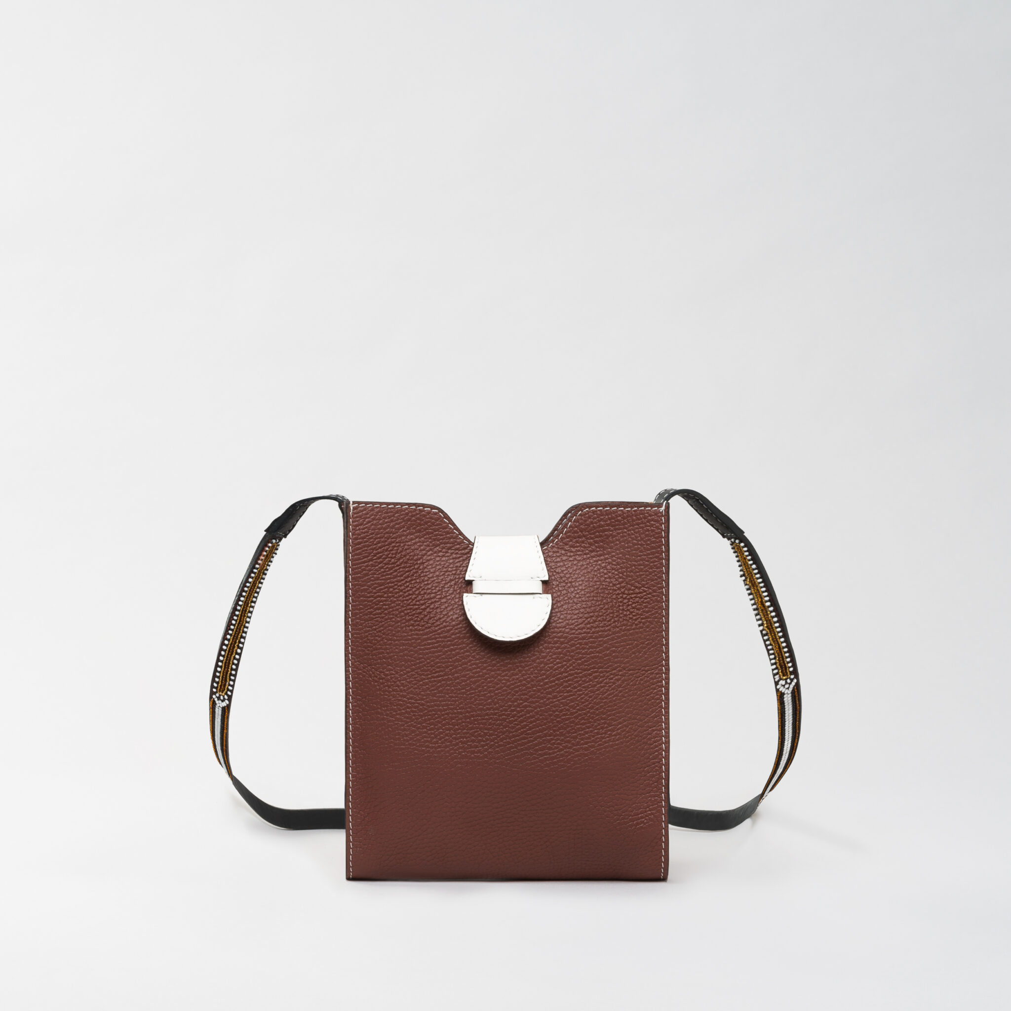 Raph Nala brown grained leather bag Caroline De Marchi